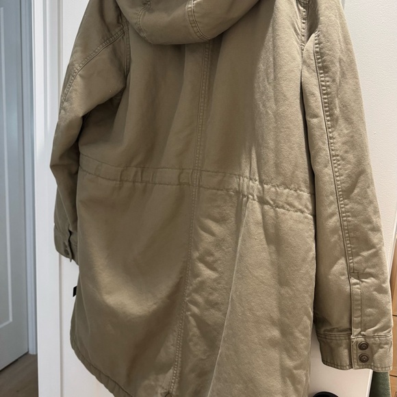 Patagonia Women’s Insulated Prairie Dawn Parka - Picture 4 of 5